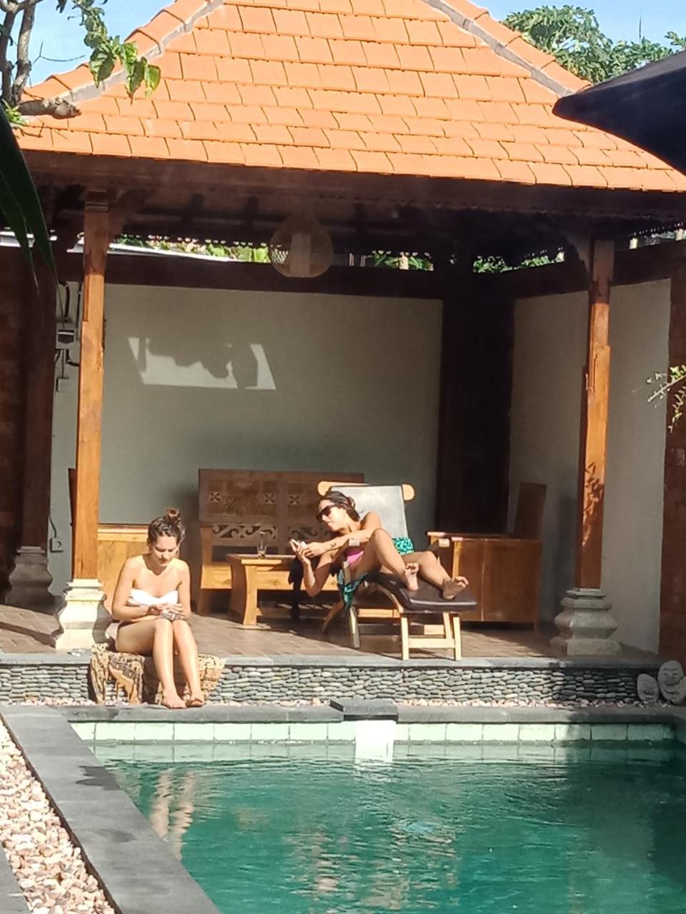 D'Puja Home Stay And Spa Nusa Dua  Buitenkant foto