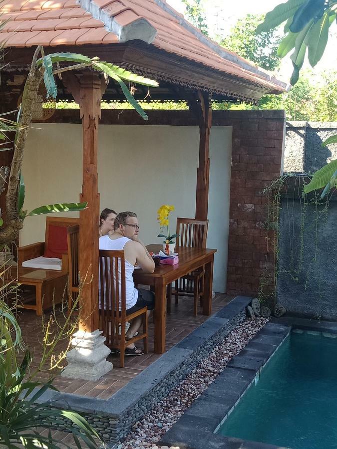 D'Puja Home Stay And Spa Nusa Dua  Buitenkant foto