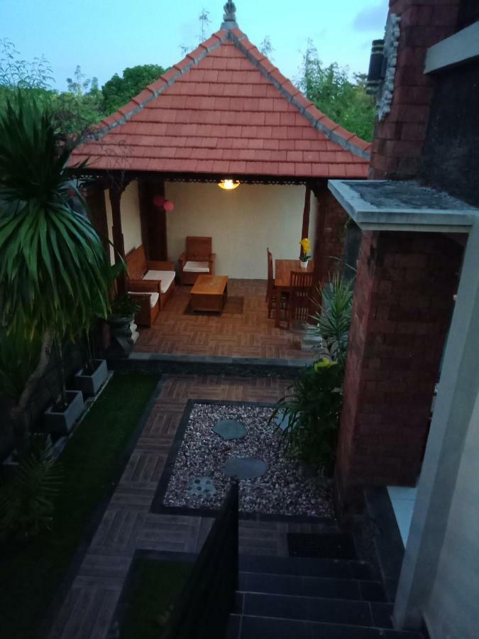 D'Puja Home Stay And Spa Nusa Dua  Buitenkant foto