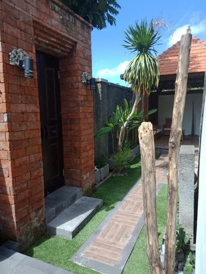 D'Puja Home Stay And Spa Nusa Dua  Buitenkant foto