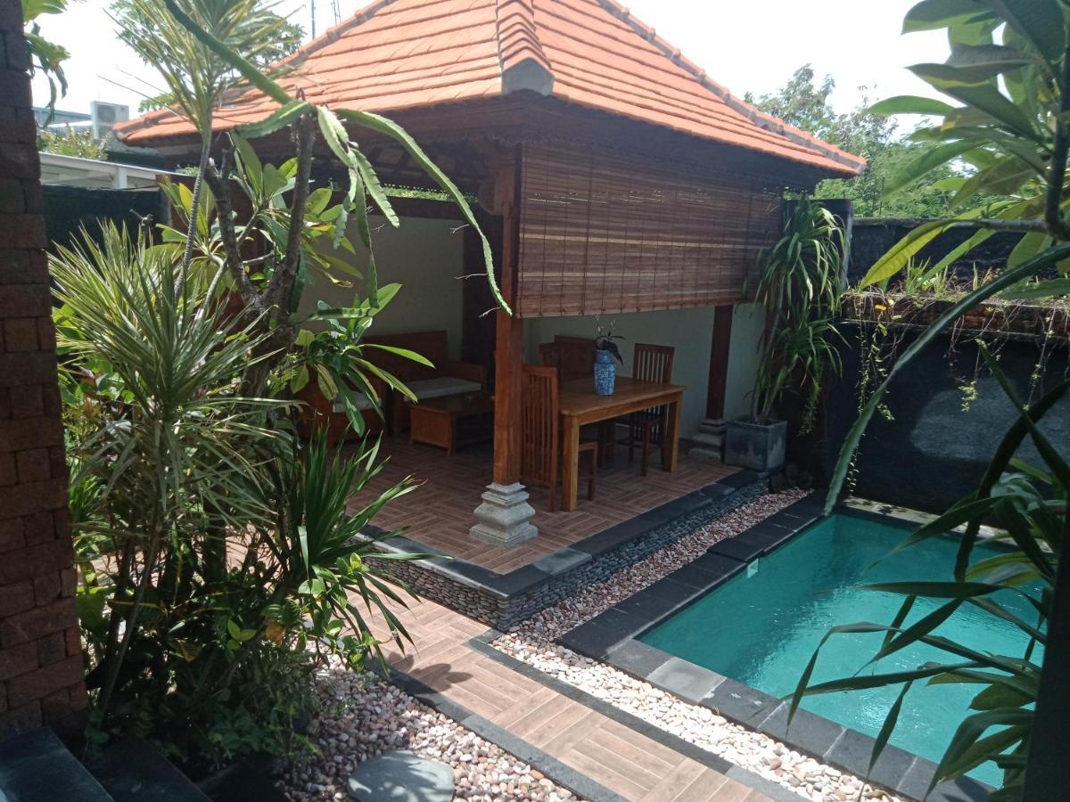 D'Puja Home Stay And Spa Nusa Dua  Buitenkant foto